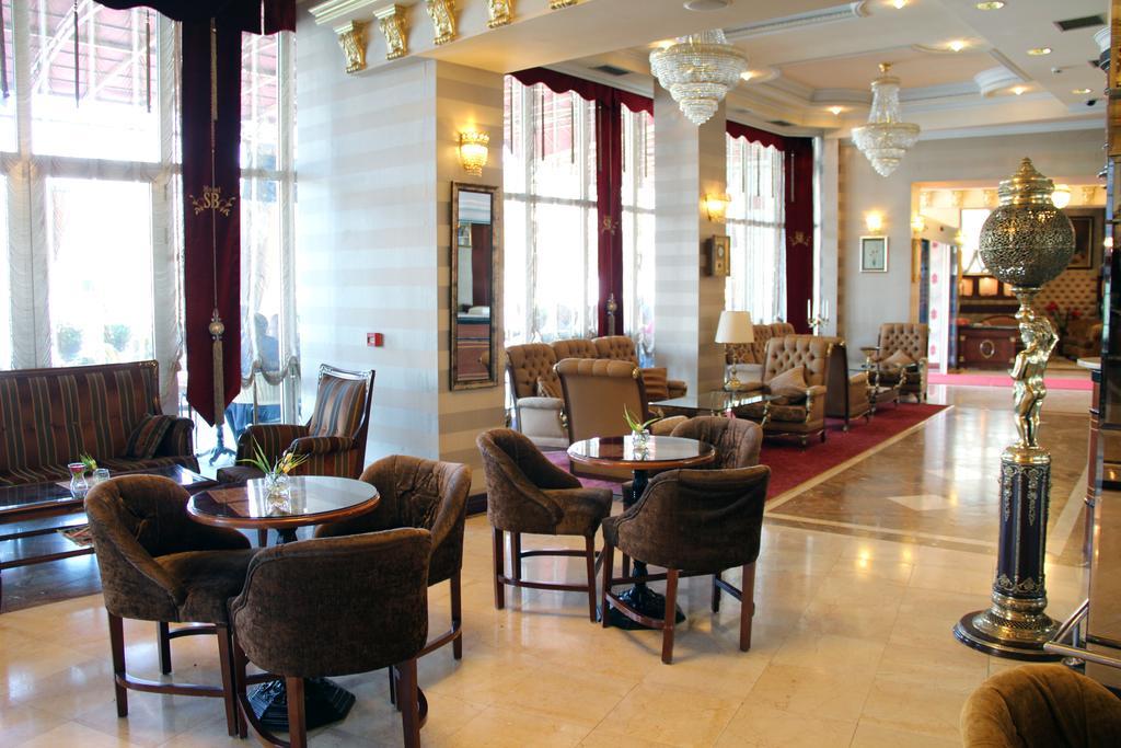 Stone Bridge Hotel Szkopje Kültér fotó