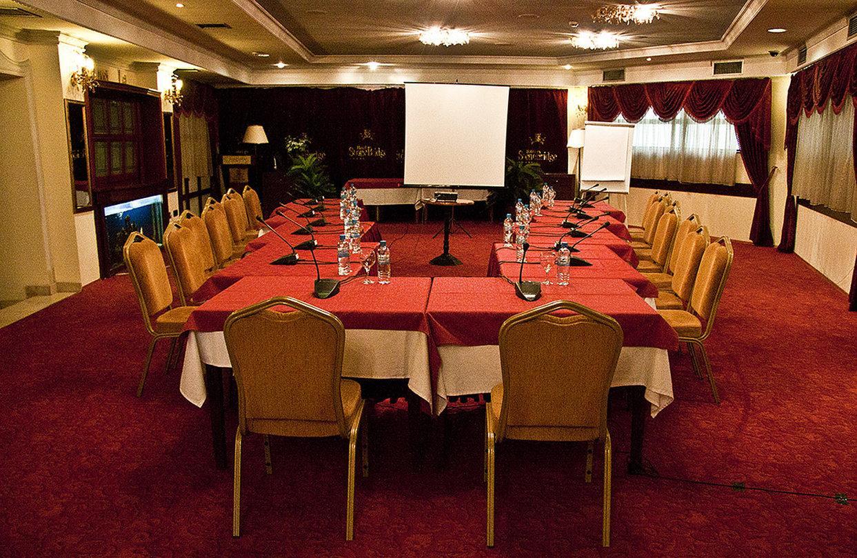 Stone Bridge Hotel Szkopje Kültér fotó